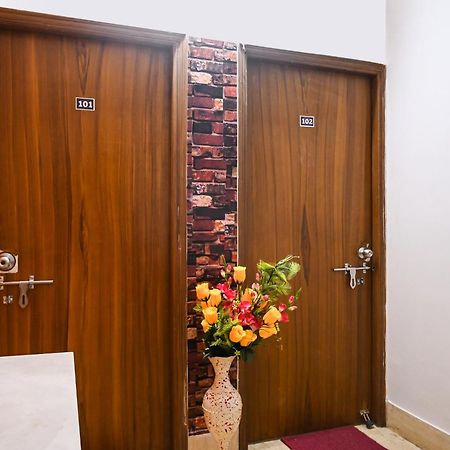 Hotel O Shraddha Residency 2 Калькутта Экстерьер фото